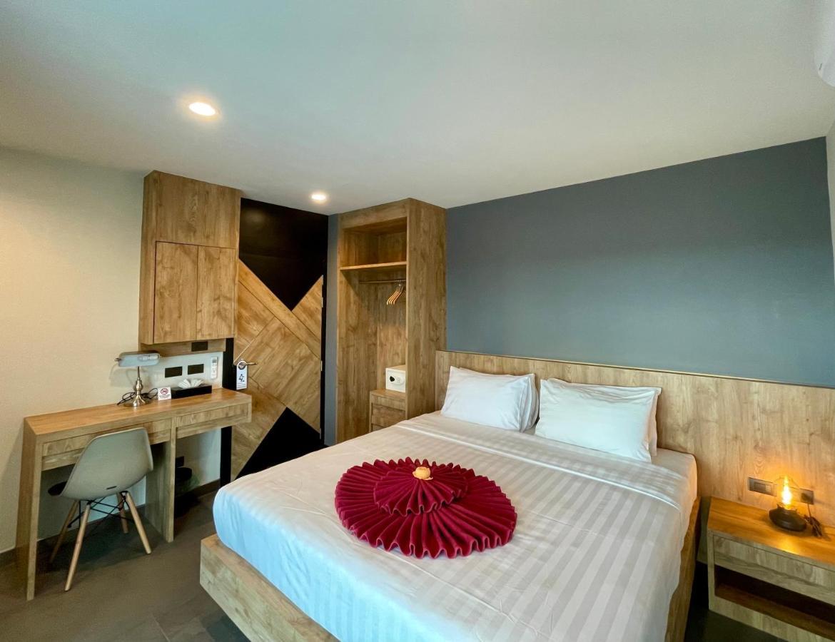 Room Actually Service Apartment Karon Exterior photo
